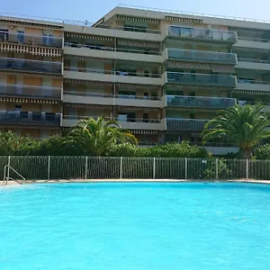 Plage, Entier , Piscine,parking,plage à 200m Appartement